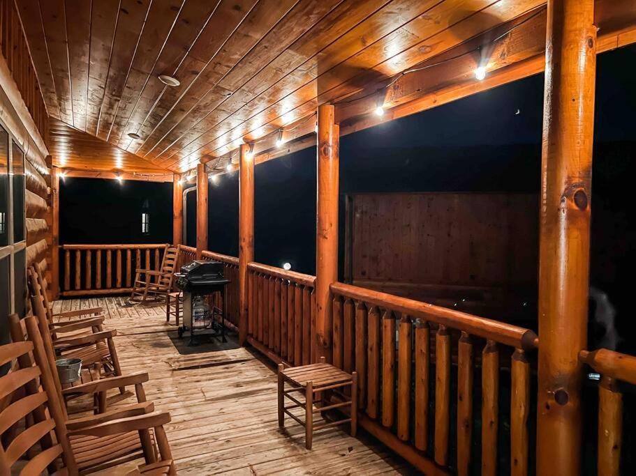 Indoor Heated Pool Hot Tub Hébergement de vacances Sevierville